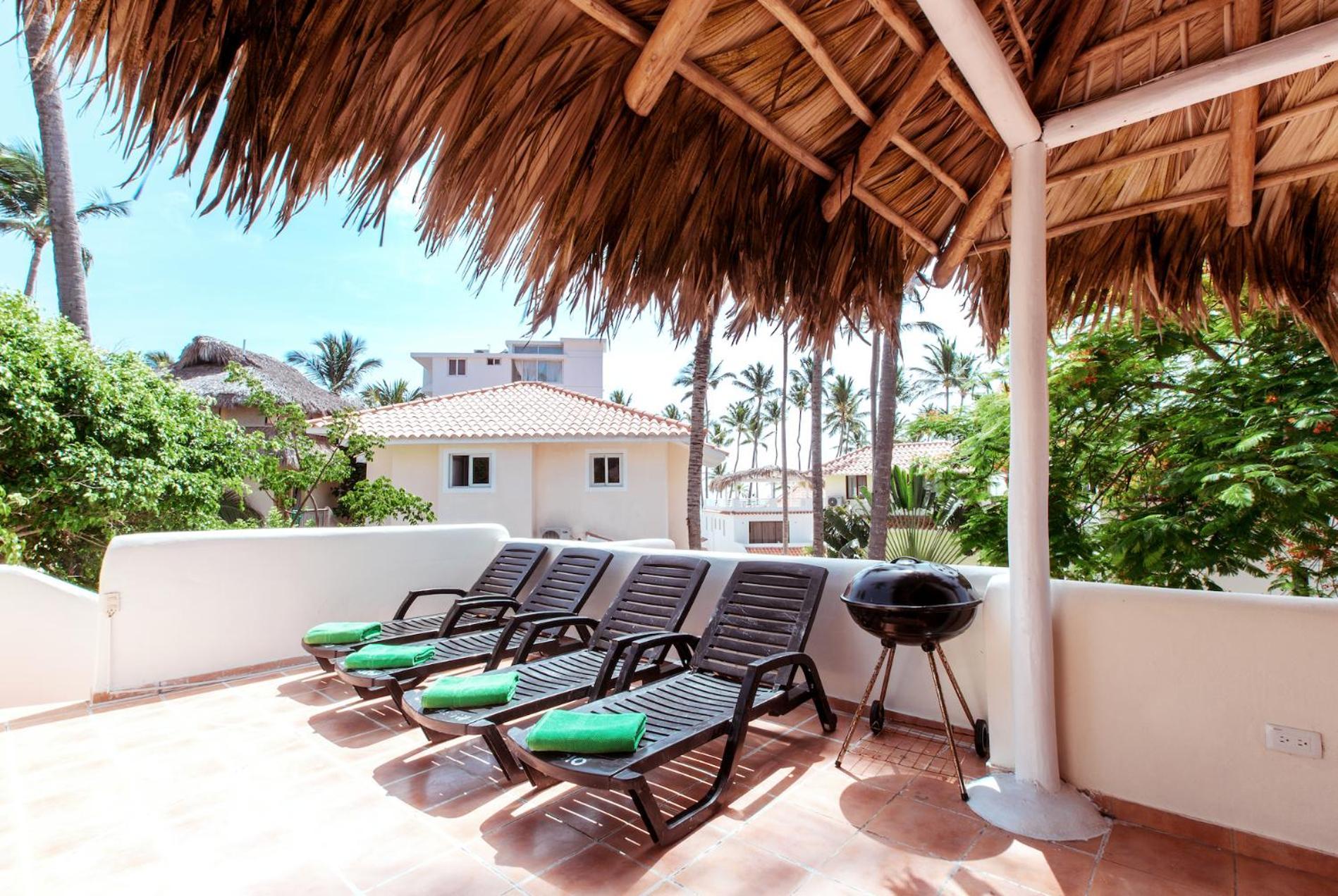 Tropical And - Corales - Great Location With Many Restaurants Apartahotel